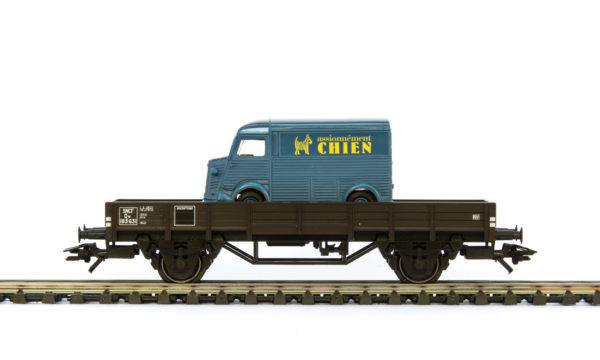 Märklin 44900.003 Low Side Car with Citroën H Delivery Truck