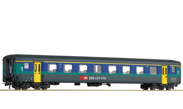 Roco 74565 SBB Papagei 1st Class Passenger Car